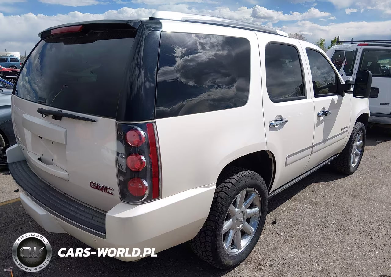 2012 GMC Yukon Denali VIN:1GKS2EEF1CR310482 - 4