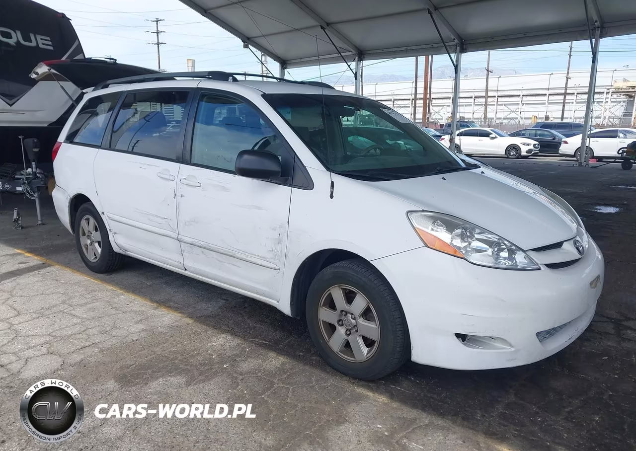 2006 Toyota Sienna Le – zdjęcie 1 z 16