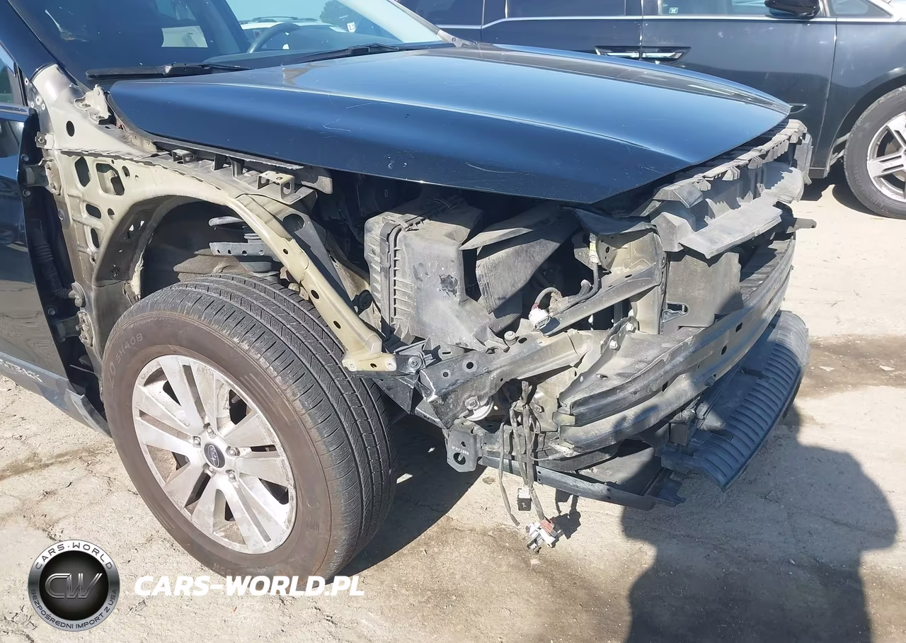 2017 Subaru Outback 2.5I Premium VIN:4S4BSACC6H3341634 - 6