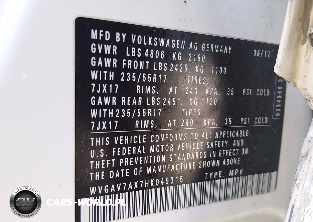2017 Volkswagen Tiguan 2.0T-2.0T S VIN:WVGAV7AX7HK049315 - 9