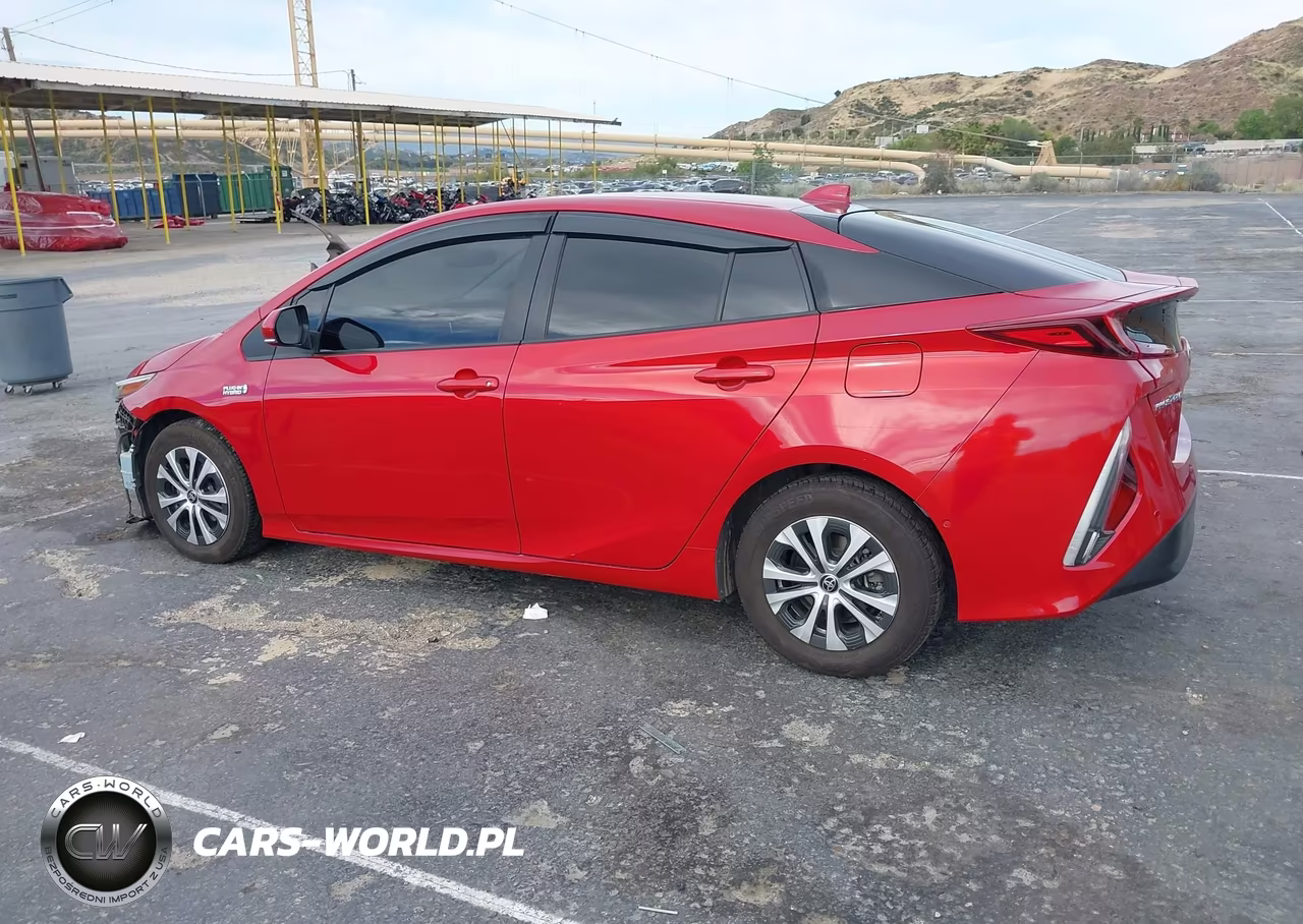 2021 Toyota Prius Prime Limited VIN:JTDKAMFP8M3172069 - 15