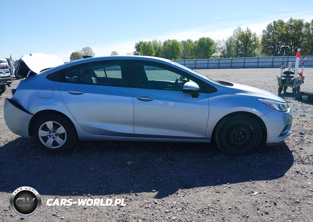 2017 Chevrolet Cruze Ls Auto VIN:1G1BC5SM2H7149194 - 13