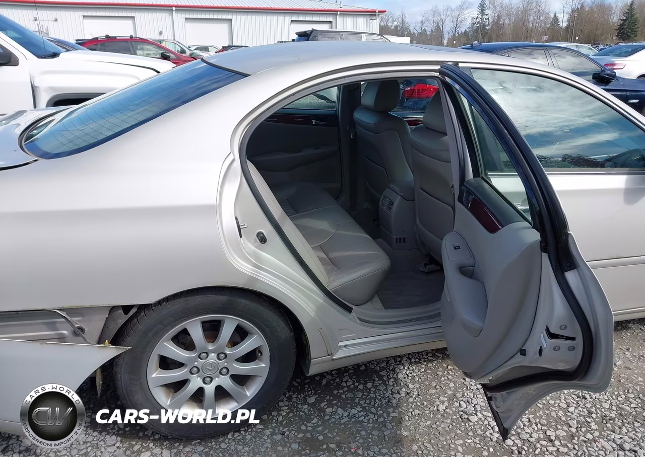 2002 Lexus Es 300 VIN:JTHBF30G420056238 - 8