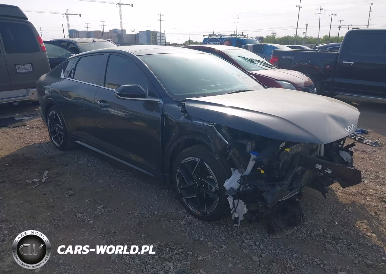 2025 Kia K4 Gt-Line – zdjęcie 1 z 16