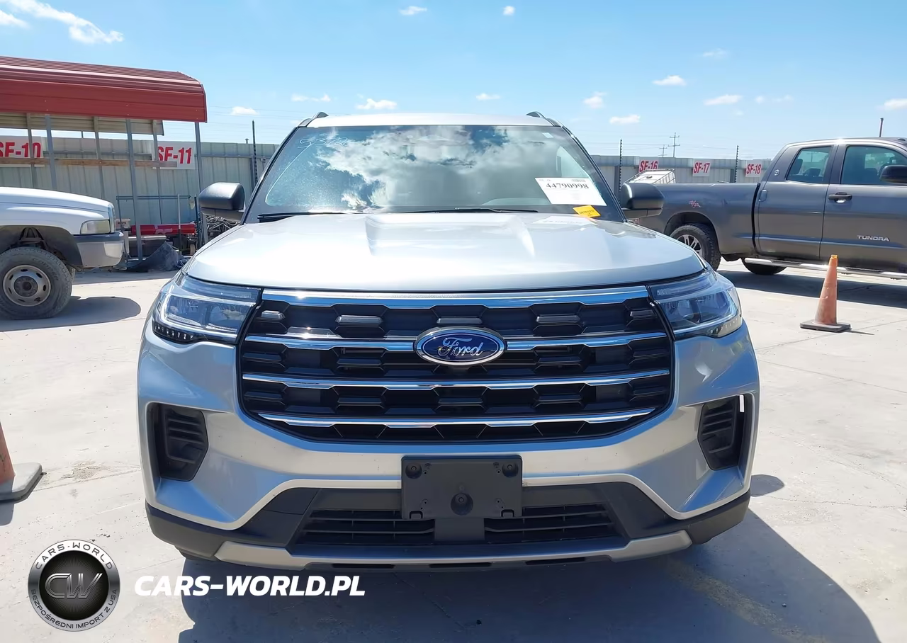 2025 Ford Explorer Active VIN:1FMUK7DH2SGA43104 - 13