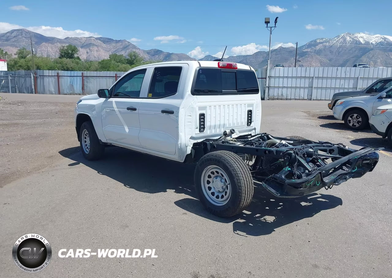 2025 Chevrolet Colorado 4Wd Wt VIN:1GCPTBEK1S1244345 - 3