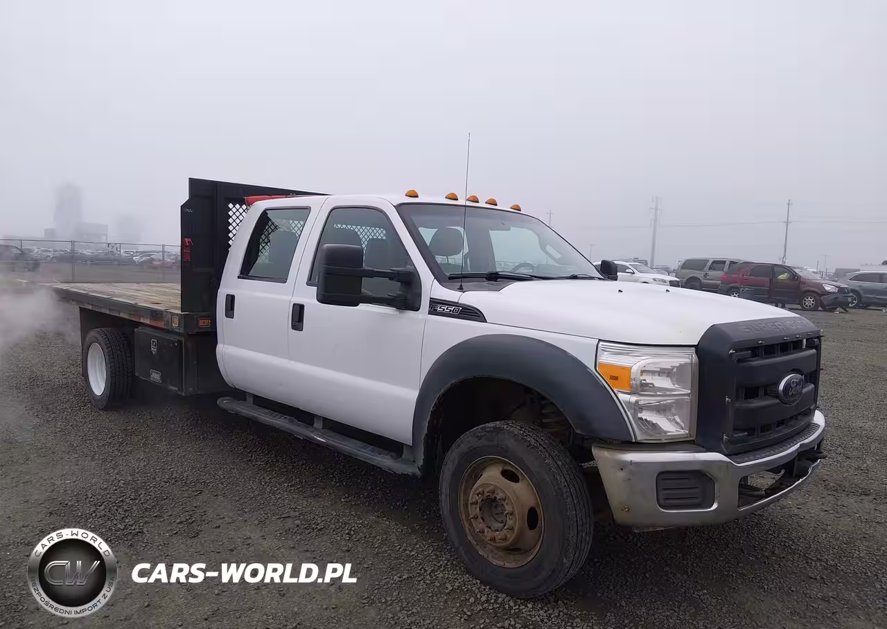 2012 Ford F-550 Chassis Xl
