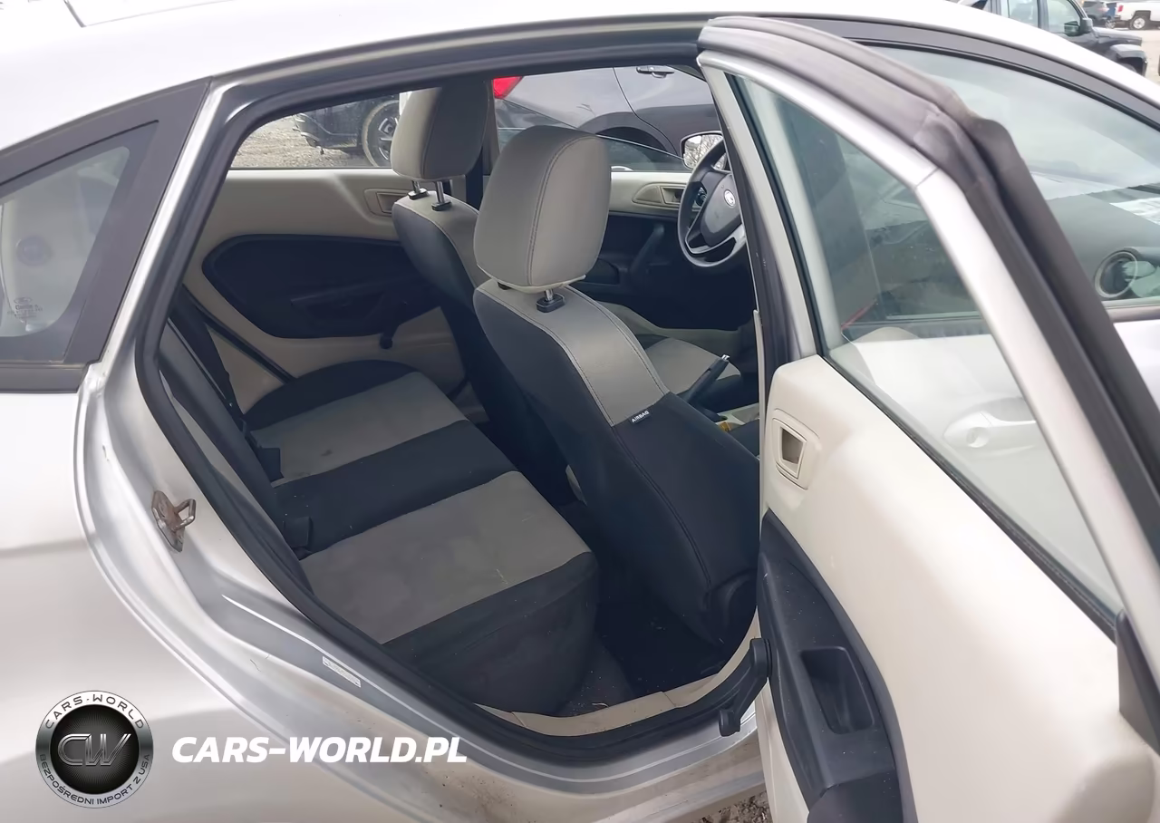 2013 Ford Fiesta S VIN:3FADP4AJXDM146670 - 8