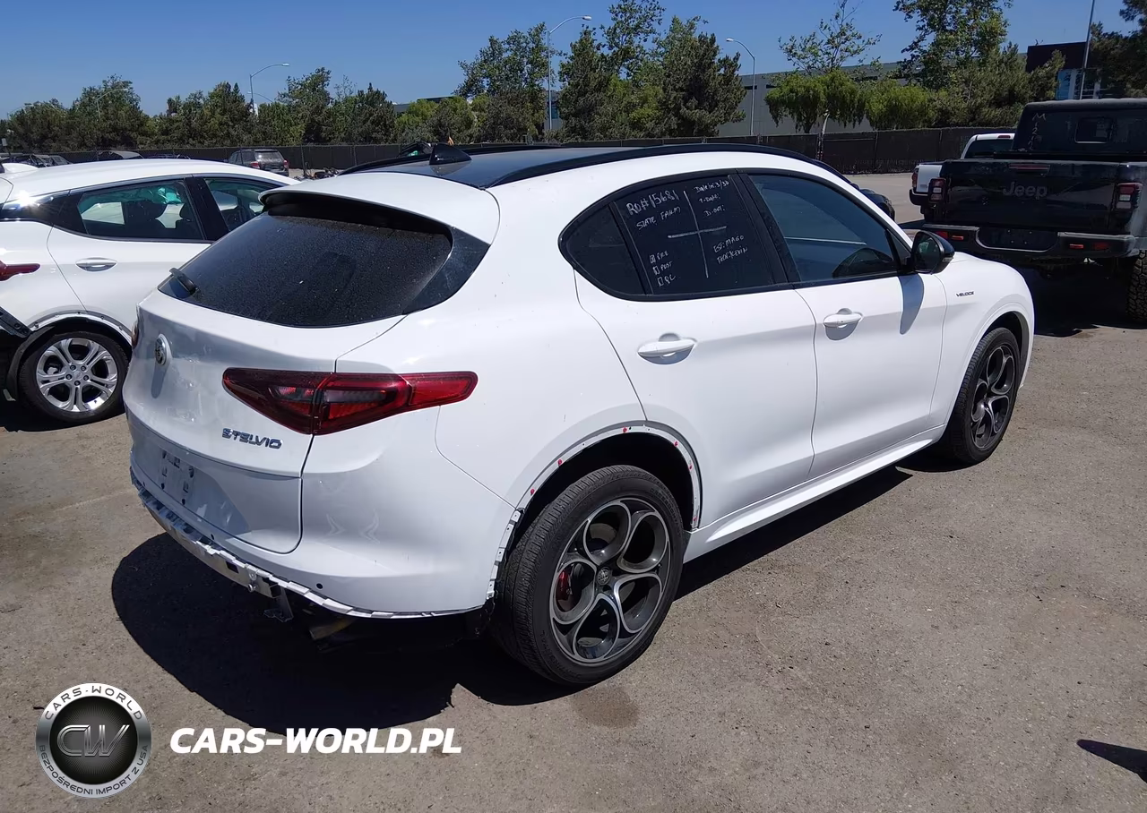 2023 Alfa Romeo Stelvio Veloce Awd VIN:ZASPAKBN6P7D51097 - 4