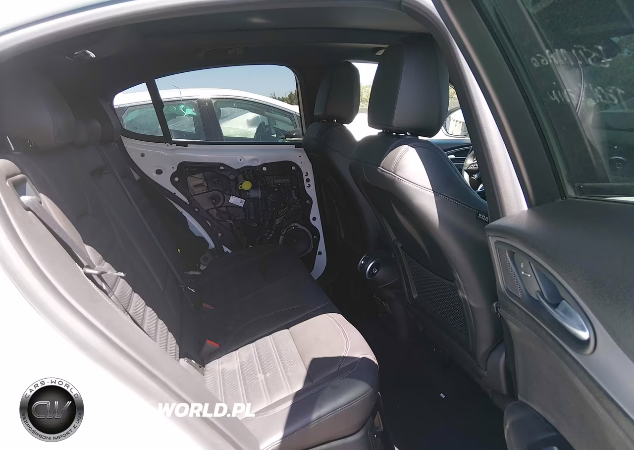 2023 Alfa Romeo Stelvio Veloce Awd VIN:ZASPAKBN6P7D51097 - 8