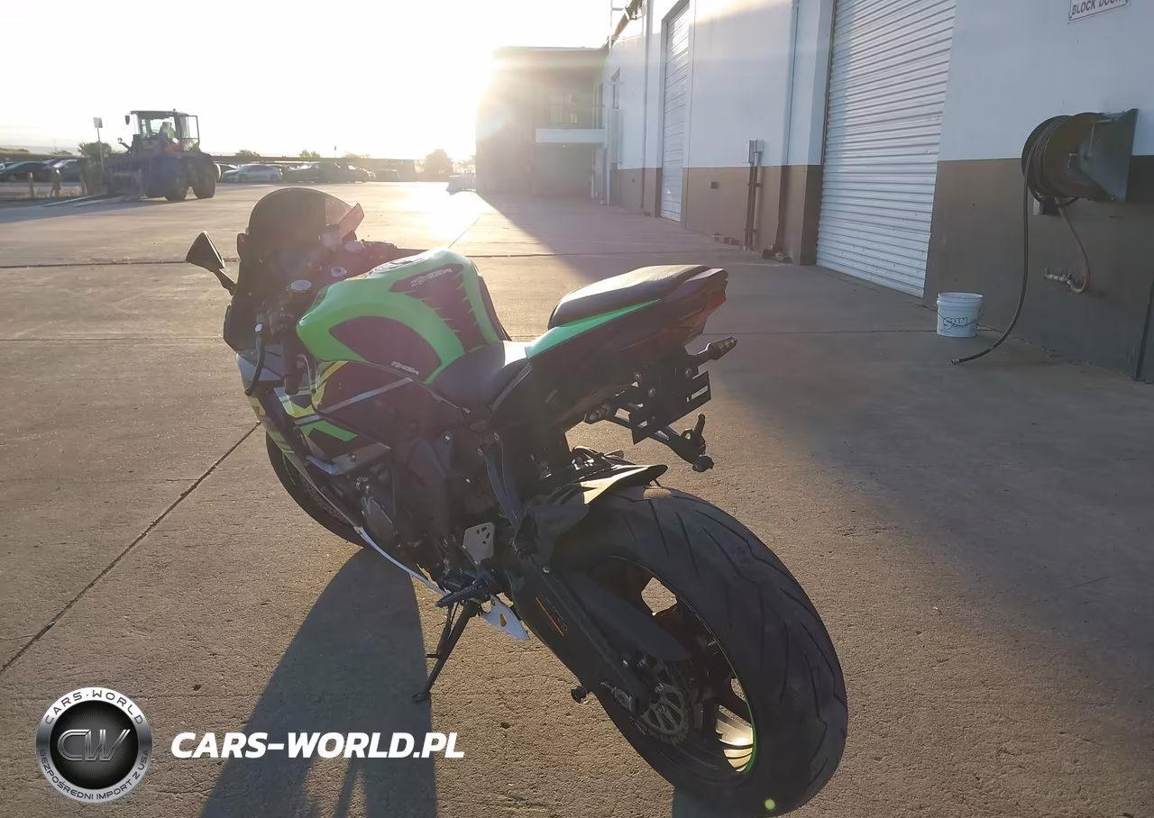 2021 Kawasaki Zx636 K VIN:JKBZXJG1XMA015828 - 3