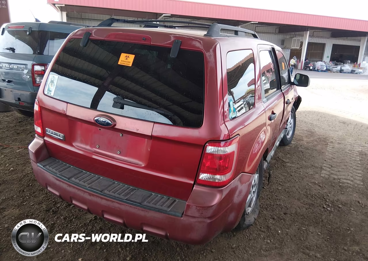 2008 Ford Escape Xlt VIN:1FMCU03Z48KD91239 - 4