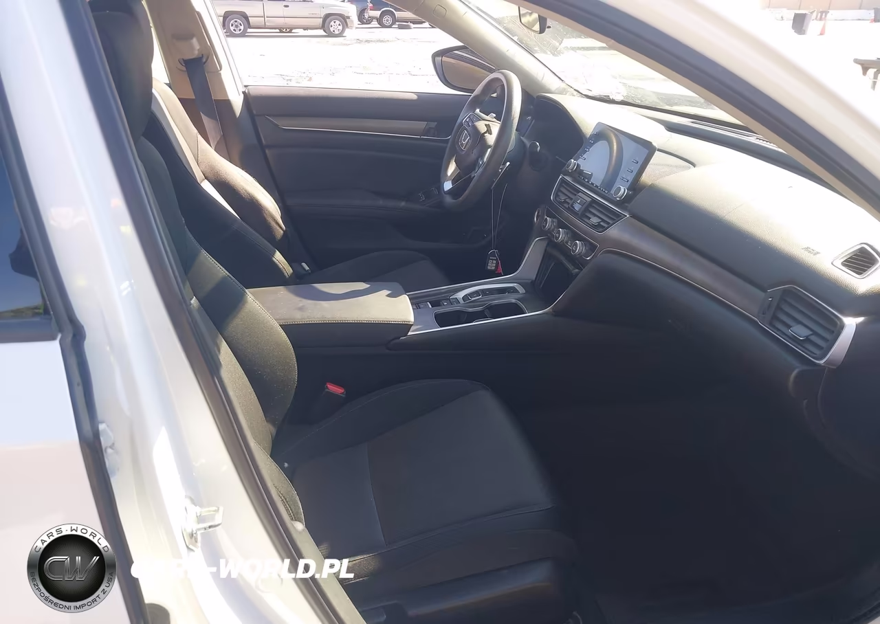 2020 Honda Accord Hybrid VIN:1HGCV3F14LA008599 - 5