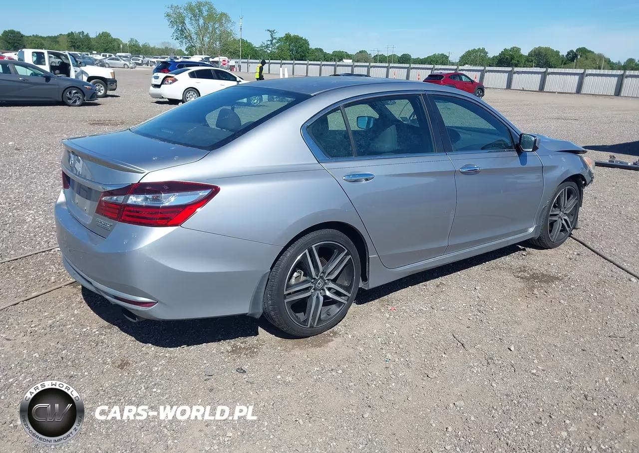 2017 Honda Accord Sport Se VIN:1HGCR2F16HA134338 - 4