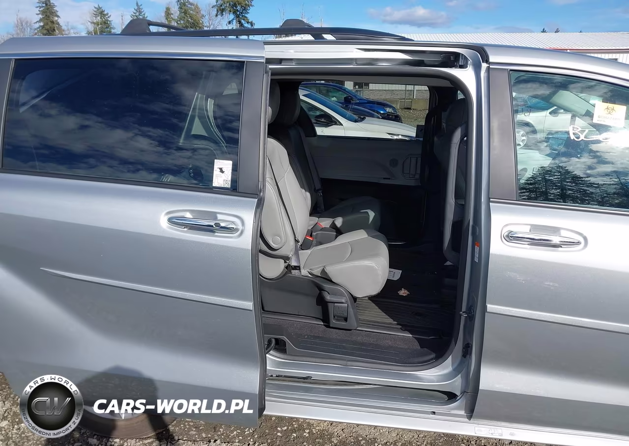 2025 Toyota Sienna Xle VIN:5TDJSKFC2SS195868 - 8