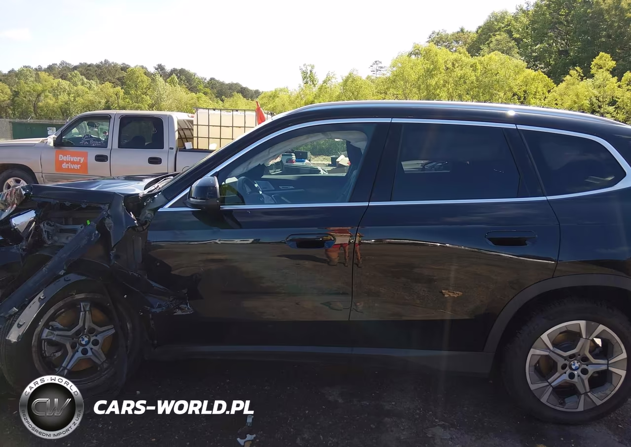 2023 BMW X1 xDrive28I VIN:WBX73EF0XP5Y13632 - 15