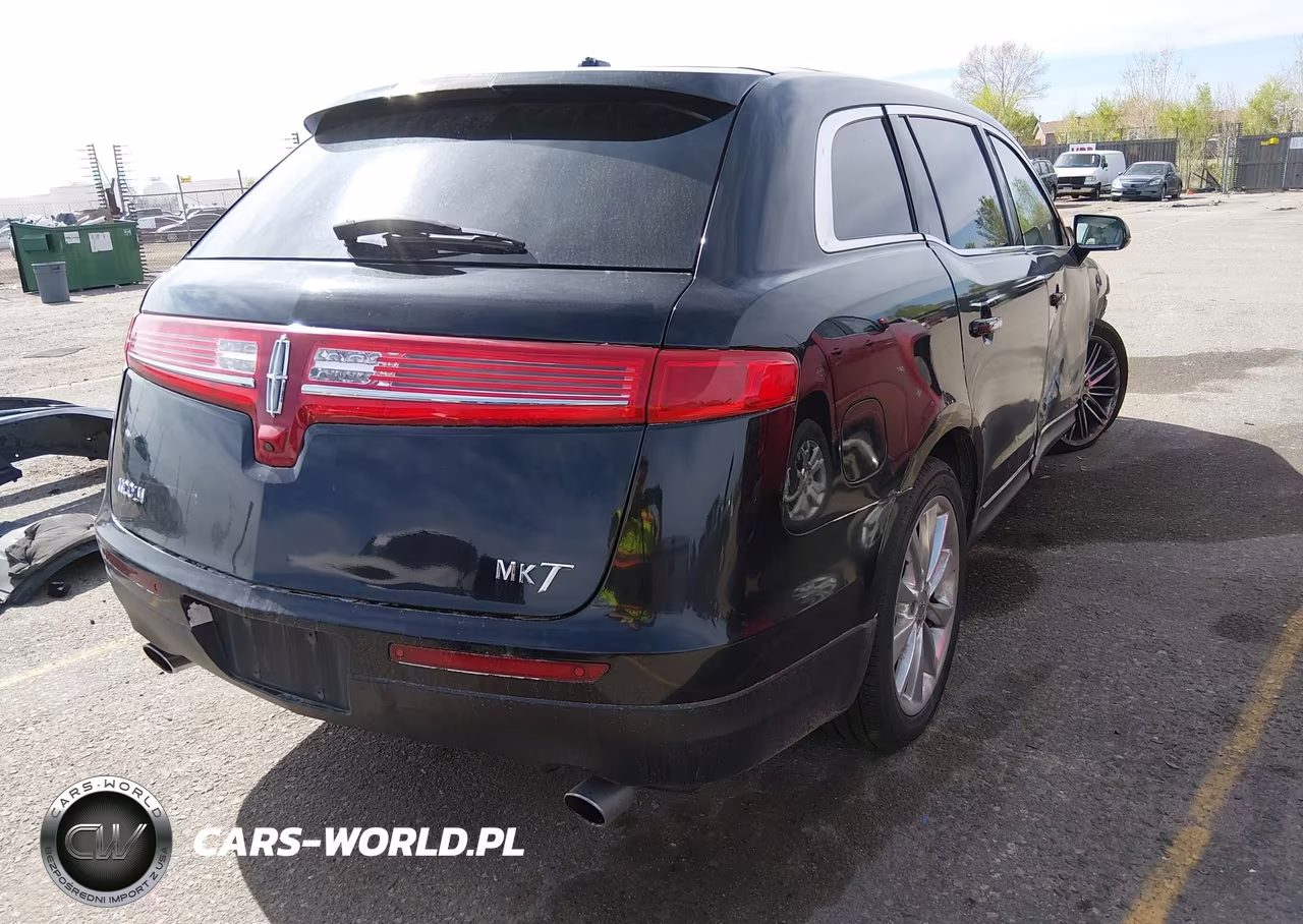 2018 Lincoln Mkt Reserve VIN:2LMHJ5AT9JBL01629 - 4