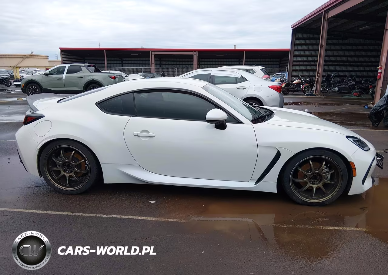 2023 Subaru Brz Premium VIN:JF1ZDBB17P9705872 - 13