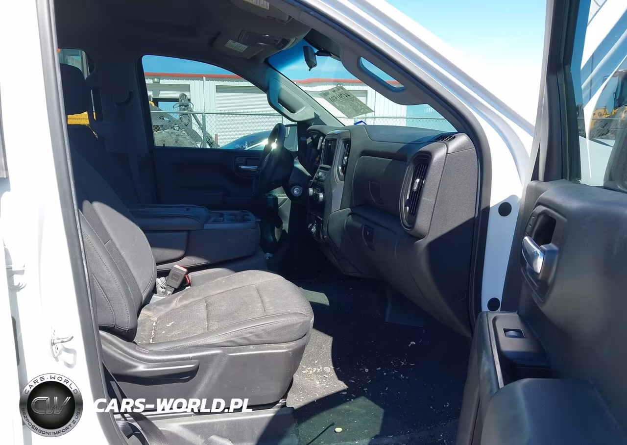 2020 Chevrolet Silverado 1500 2Wd Short Bed Custom VIN:1GCPWBEF1LZ160555 - 5