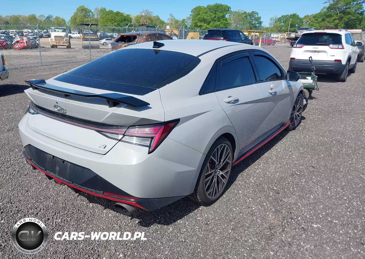 2023 Hyundai Elantra N VIN:KMHLW4AKXPU015056 - 4