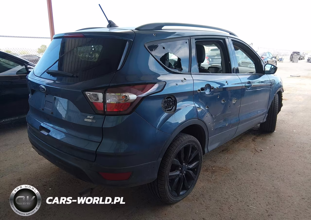 2018 Ford Escape Se VIN:1FMCU9GD0JUA91162 - 4