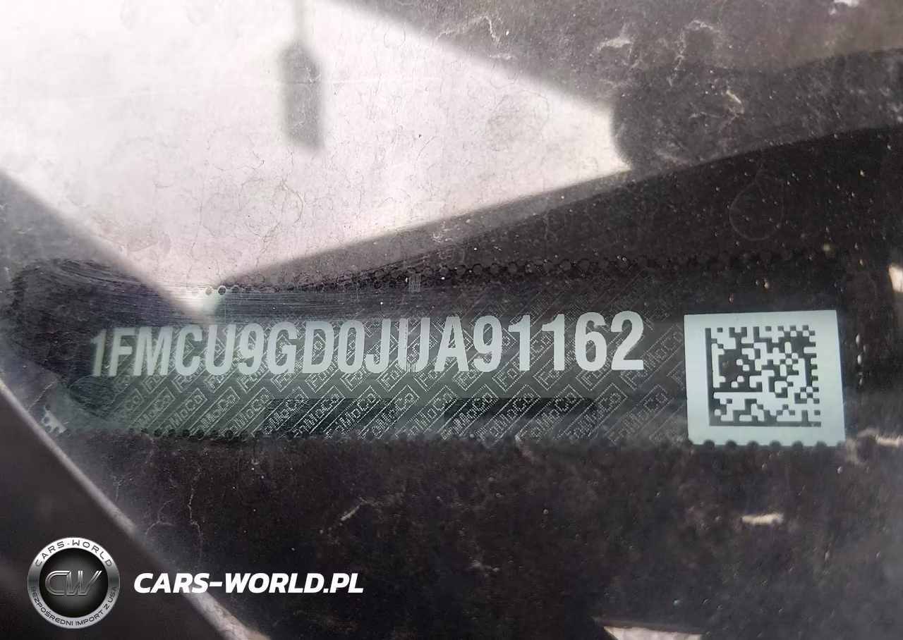 2018 Ford Escape Se VIN:1FMCU9GD0JUA91162 - 9