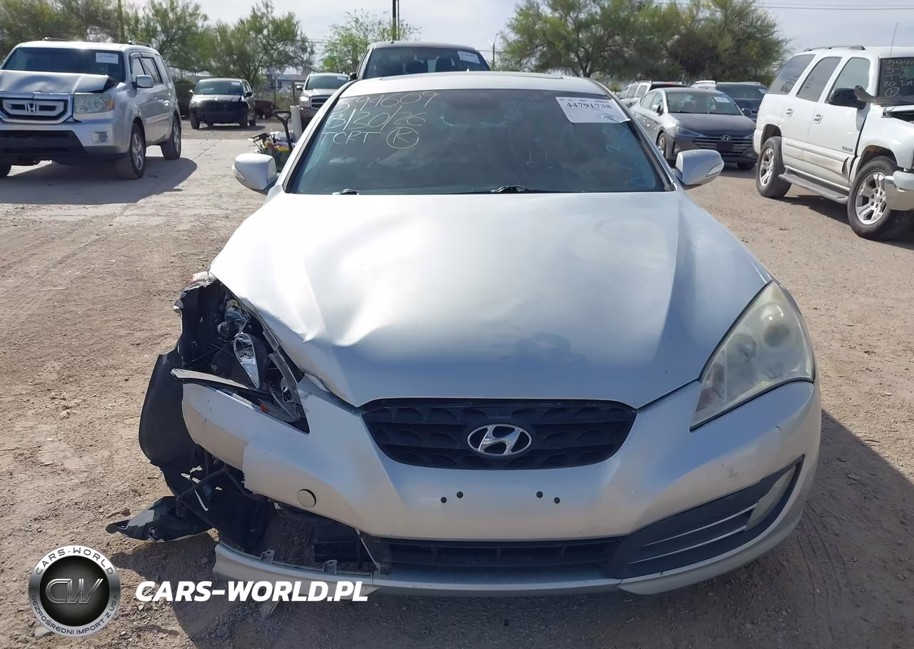 2011 Hyundai Genesis 3.8 Grand Touring VIN:KMHHU6KH9BU063263 - 12