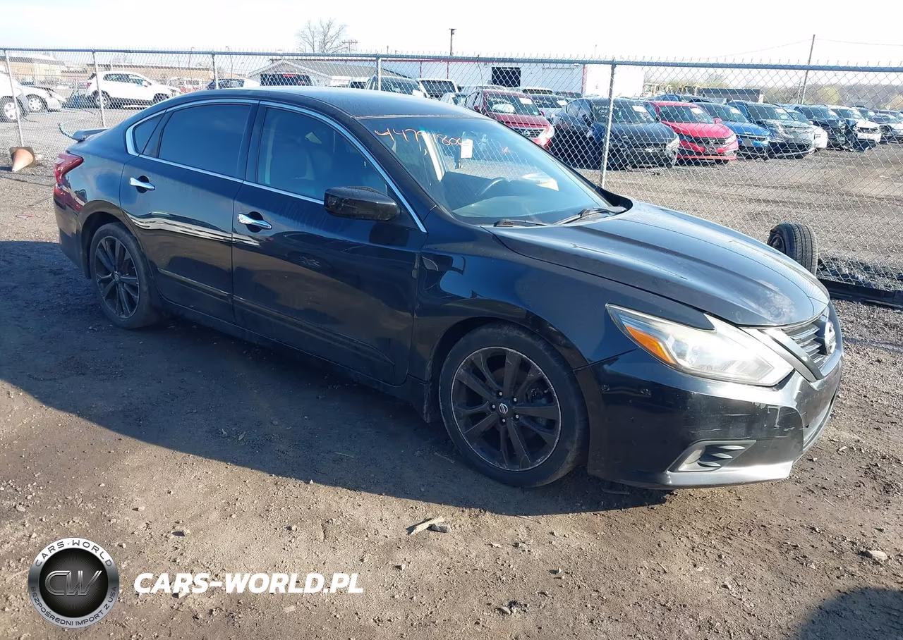 2018 Nissan Altima 2.5 Sr – zdjęcie 1 z 16