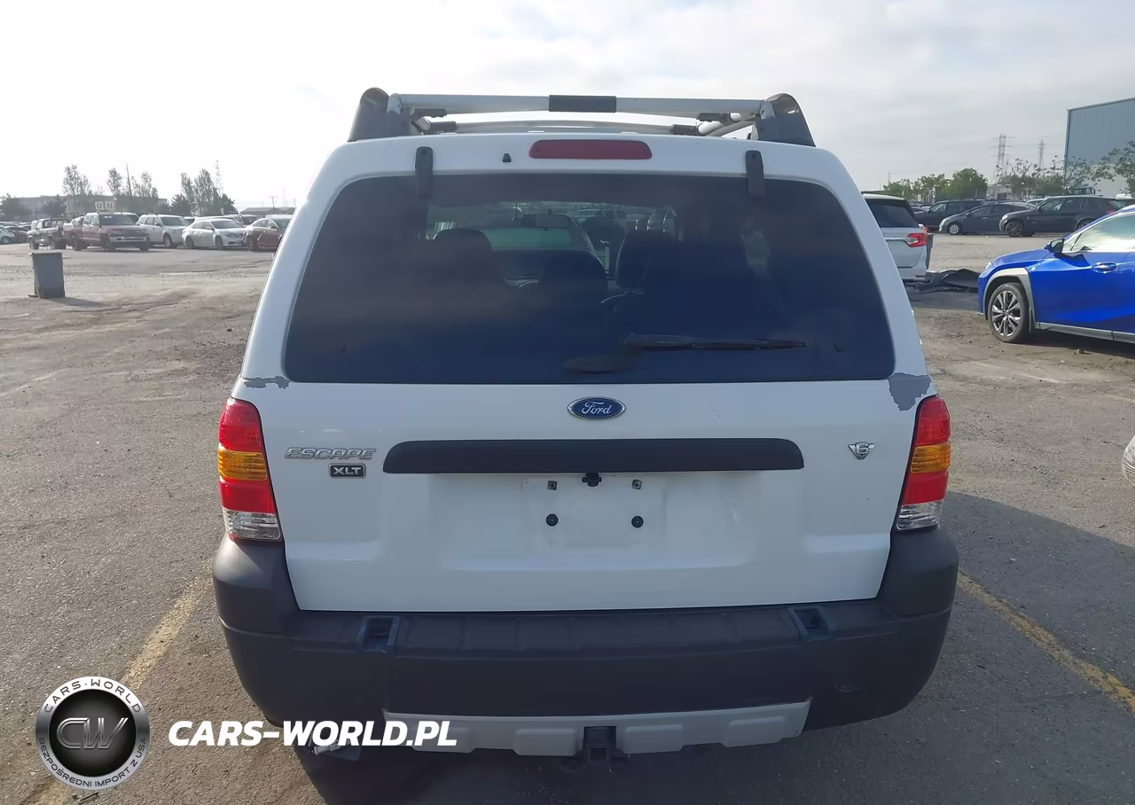 2005 Ford Escape Xlt VIN:1FMYU03165KB41402 - 16