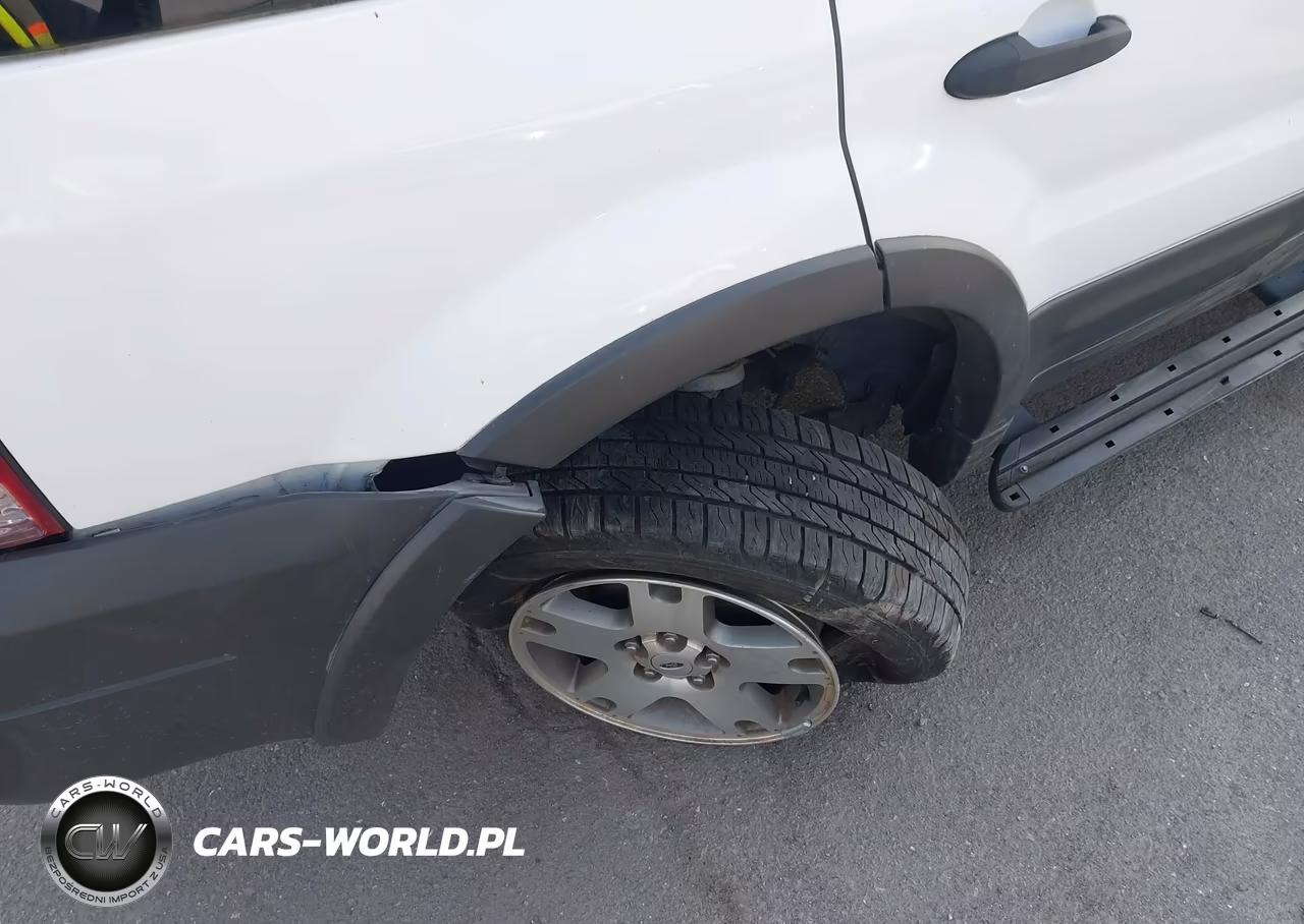 2005 Ford Escape Xlt VIN:1FMYU03165KB41402 - 6