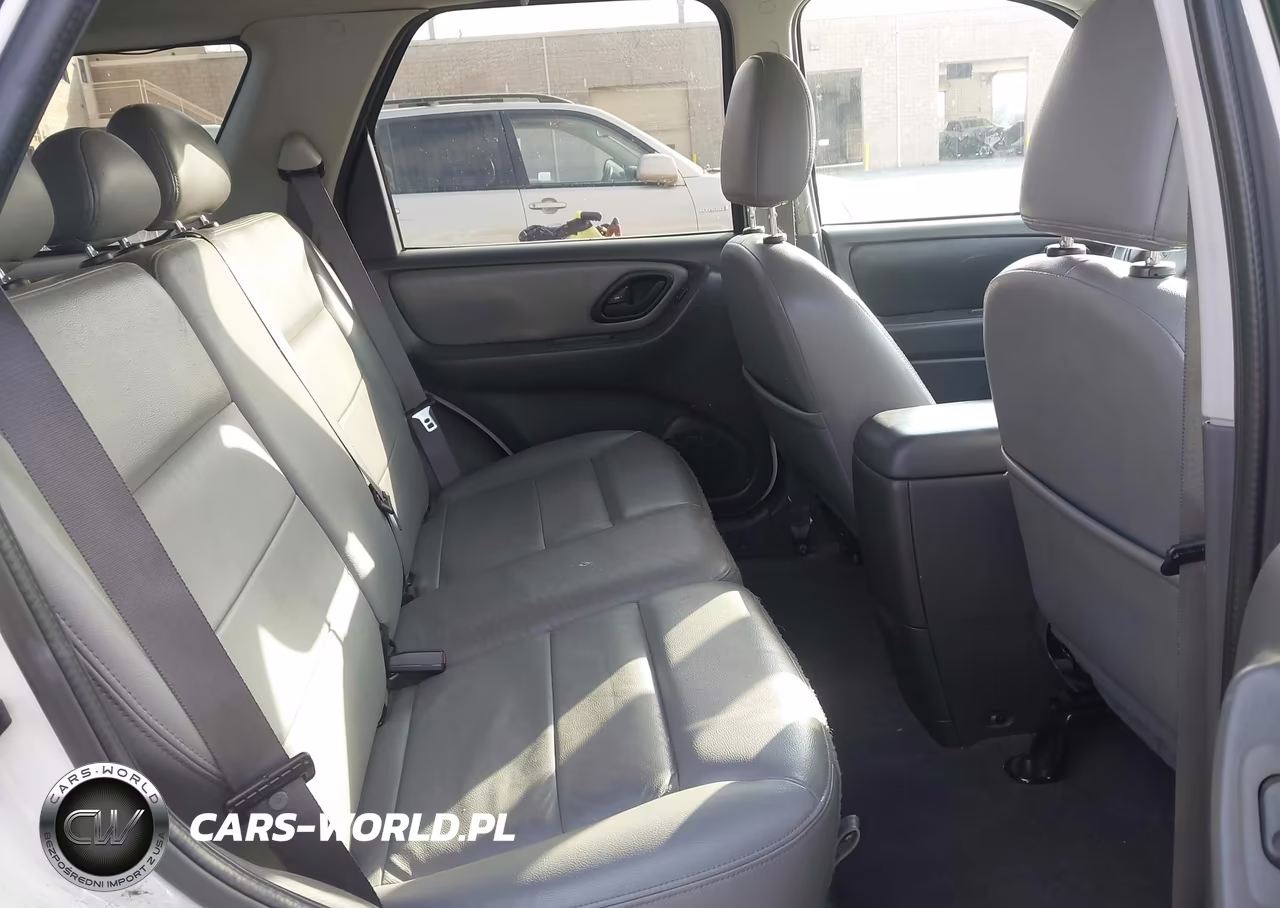 2005 Ford Escape Xlt VIN:1FMYU03165KB41402 - 8