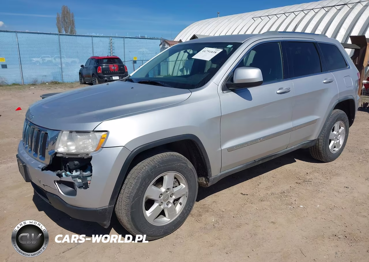 2011 Jeep Grand Cherokee Laredo VIN:1J4RR4GG9BC697820 - 2