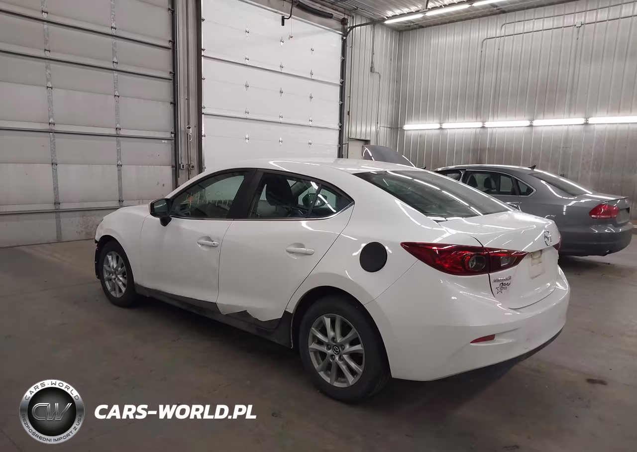 2018 Mazda Mazda3 Sport VIN:3MZBN1U7XJM159997 - 3