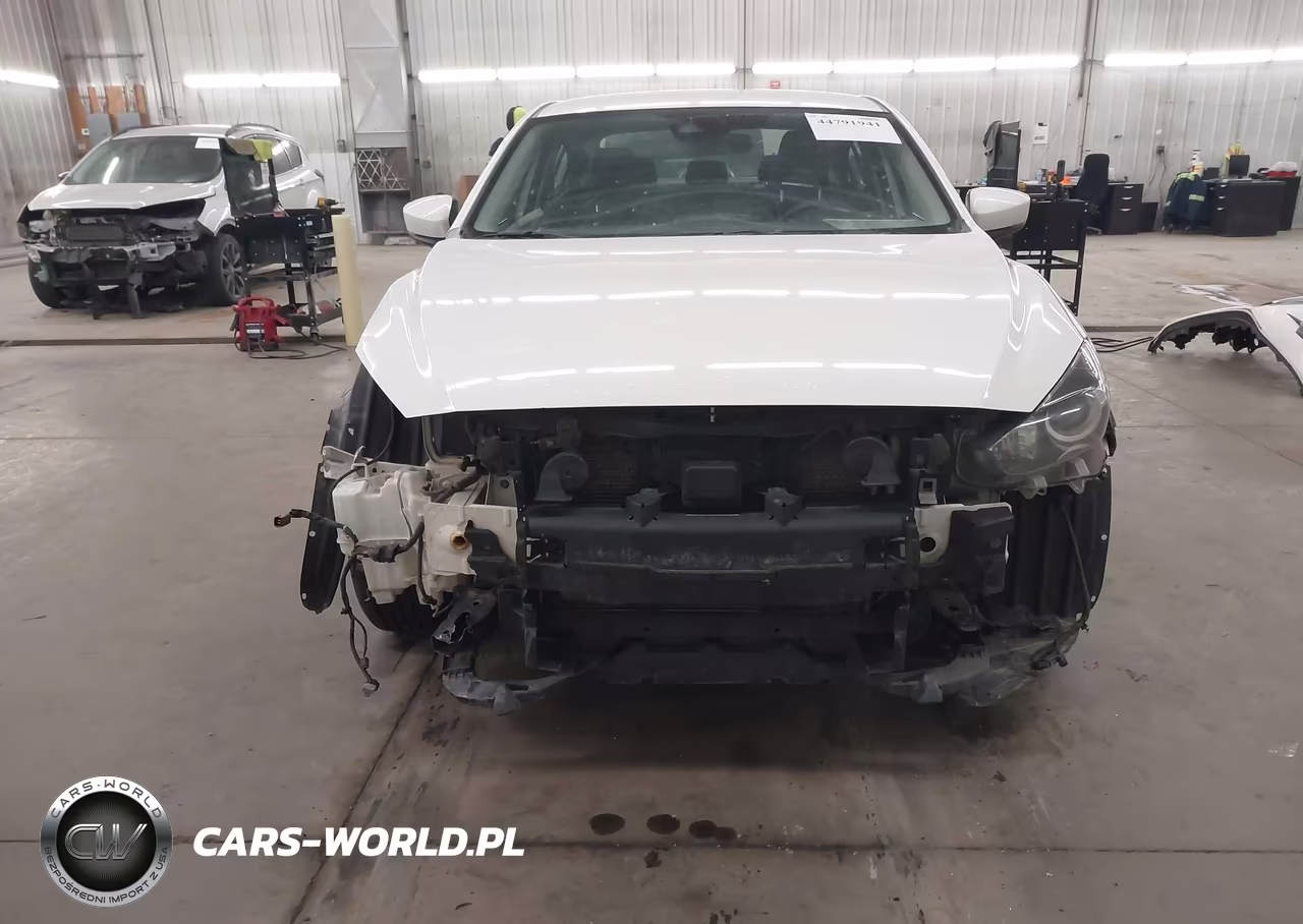 2018 Mazda Mazda3 Sport VIN:3MZBN1U7XJM159997 - 6