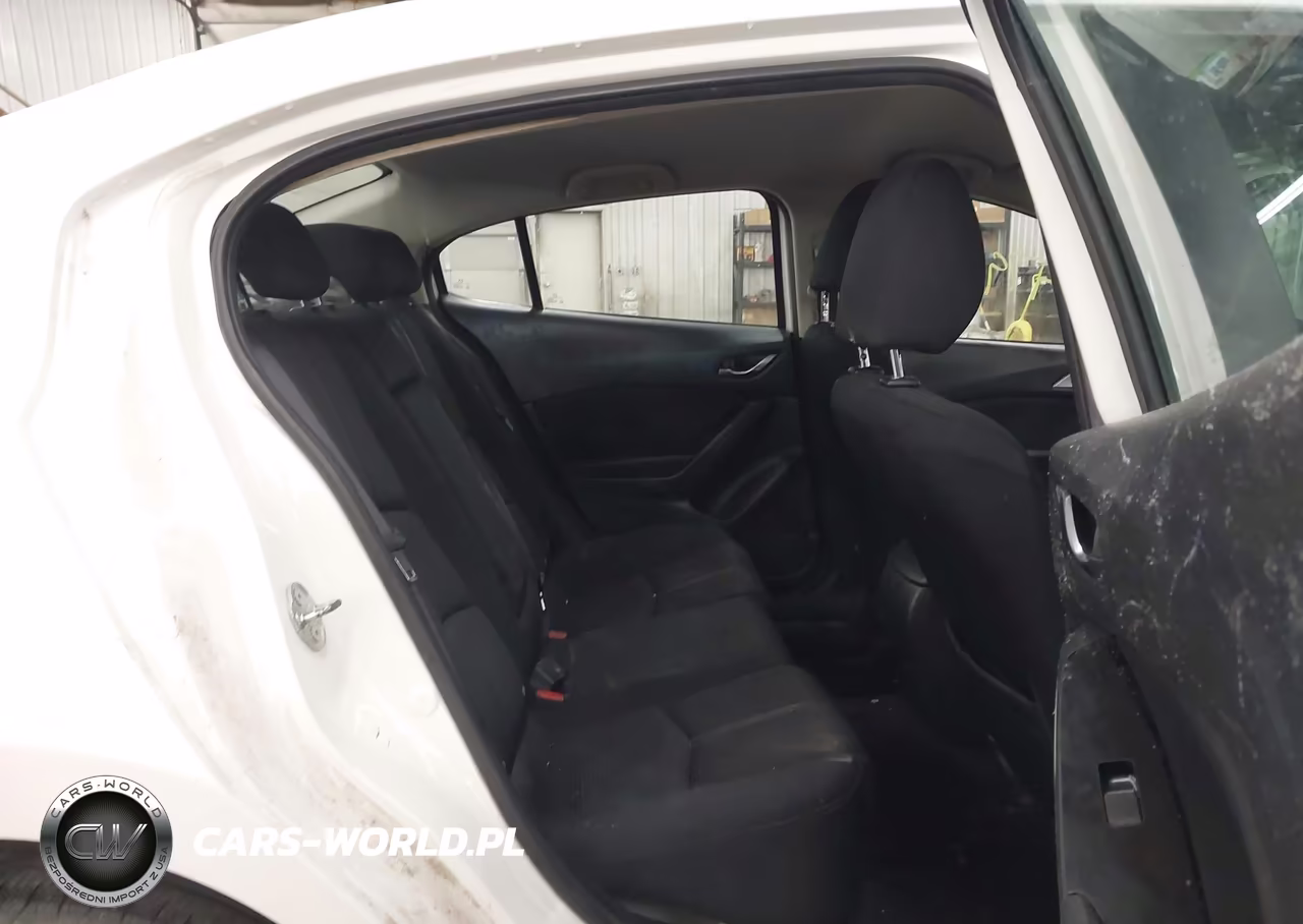 2018 Mazda Mazda3 Sport VIN:3MZBN1U7XJM159997 - 8