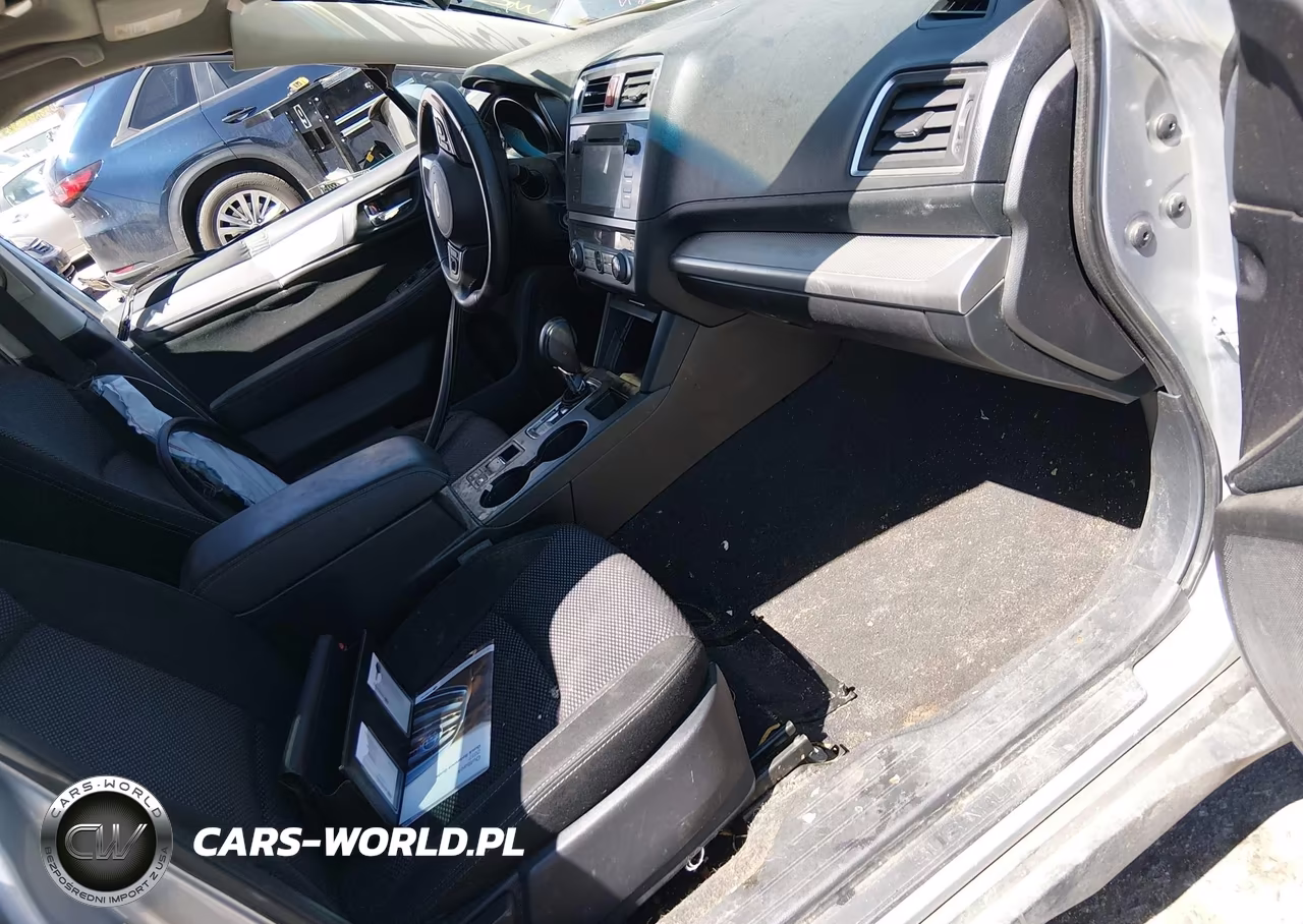 2017 Subaru Outback 2.5I Premium VIN:4S4BSAHCXH3200512 - 5