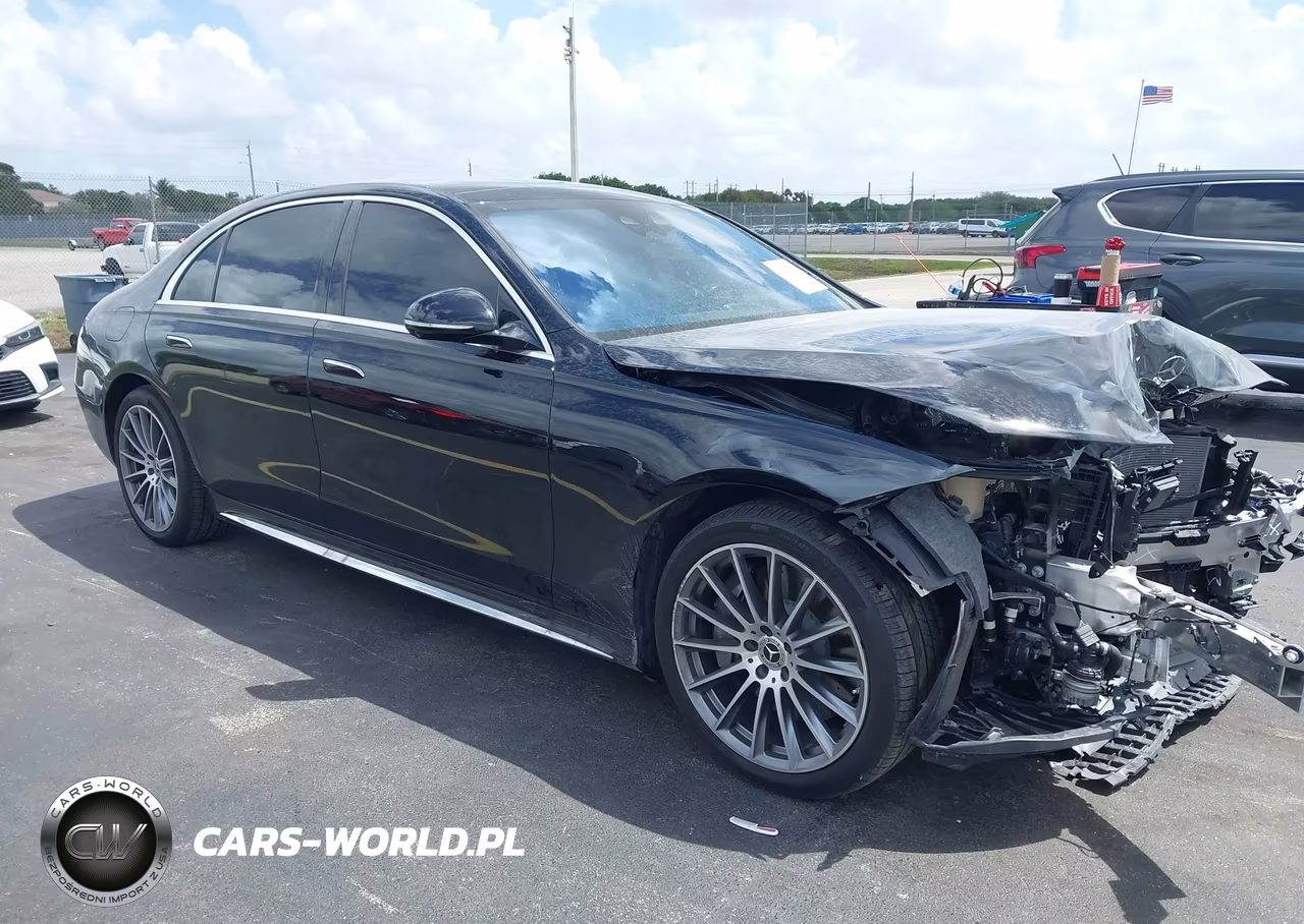 2025 Mercedes-Benz S 580E 4Matic