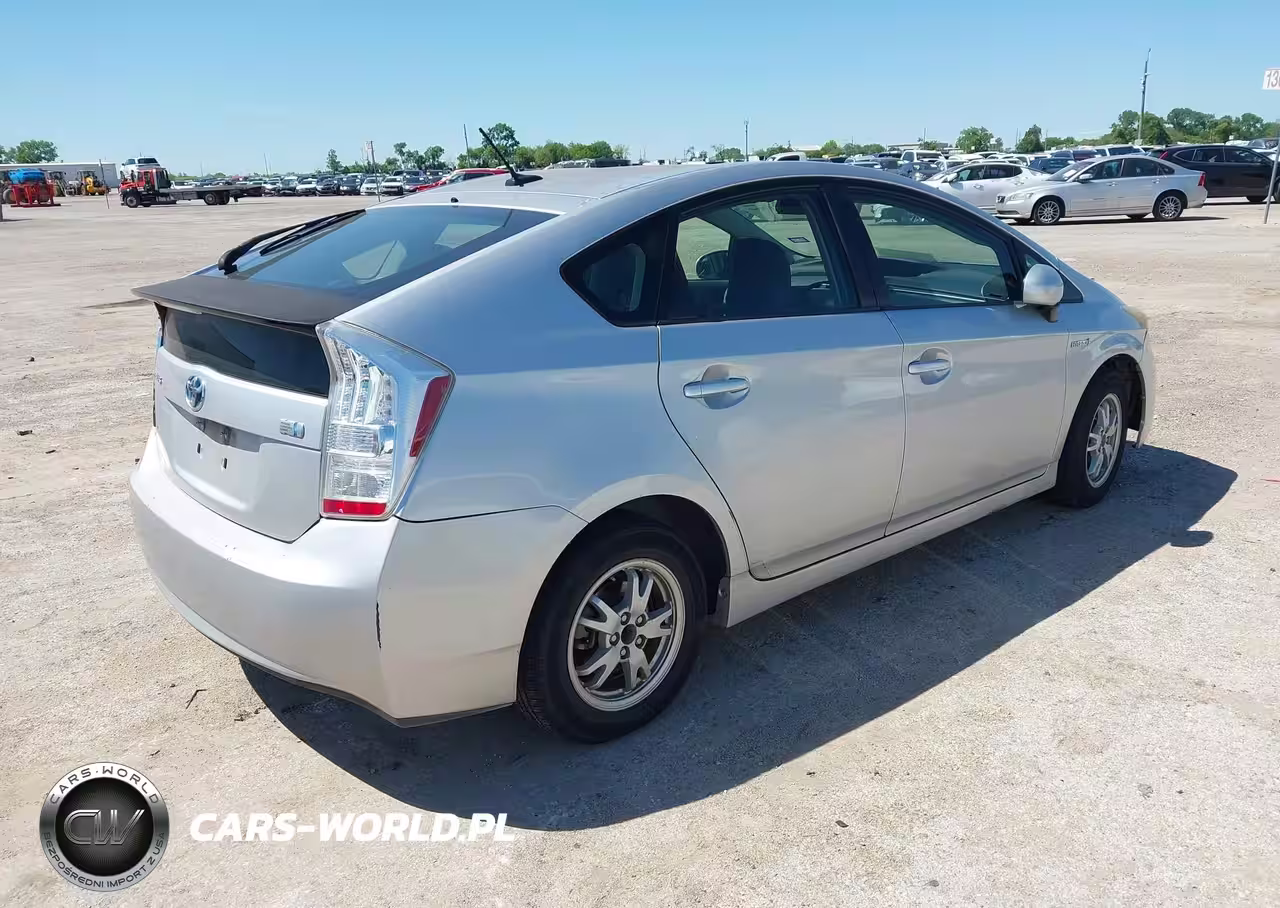 2010 Toyota Prius Ii VIN:JTDKN3DU8A0061249 - 4