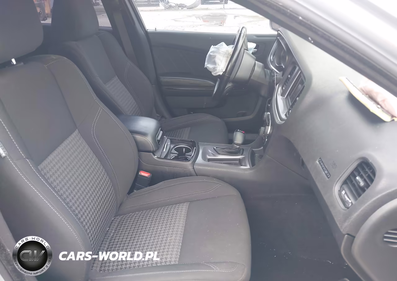 2019 Dodge Charger Sxt Rwd VIN:2C3CDXBGXKH683753 - 5