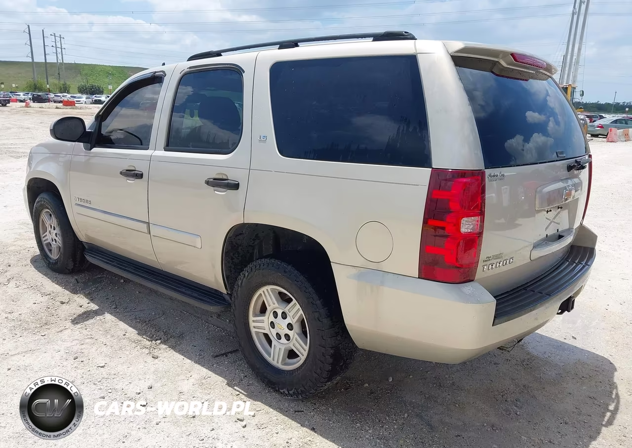 2007 Chevrolet Tahoe Ls VIN:1GNFC13037R305993 - 3