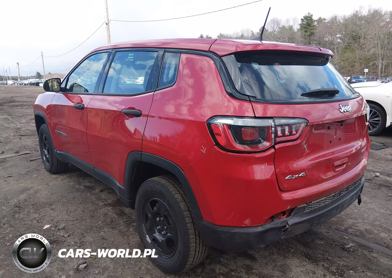 2019 Jeep Compass Sport 4X4 VIN:3C4NJDAB5KT686102 - 3