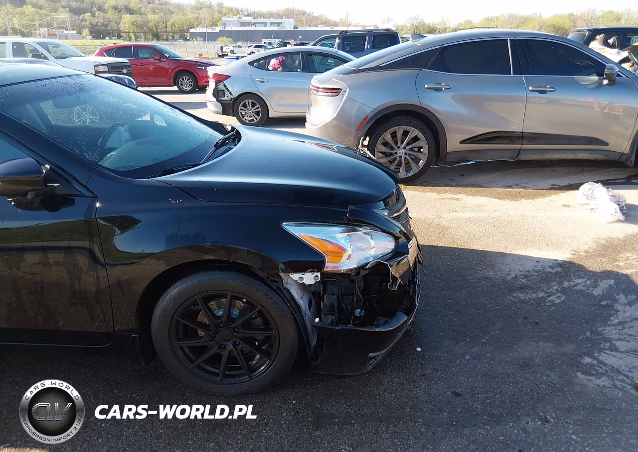2015 Nissan Altima 2.5 Sv VIN:1N4AL3AP8FC569359 - 17