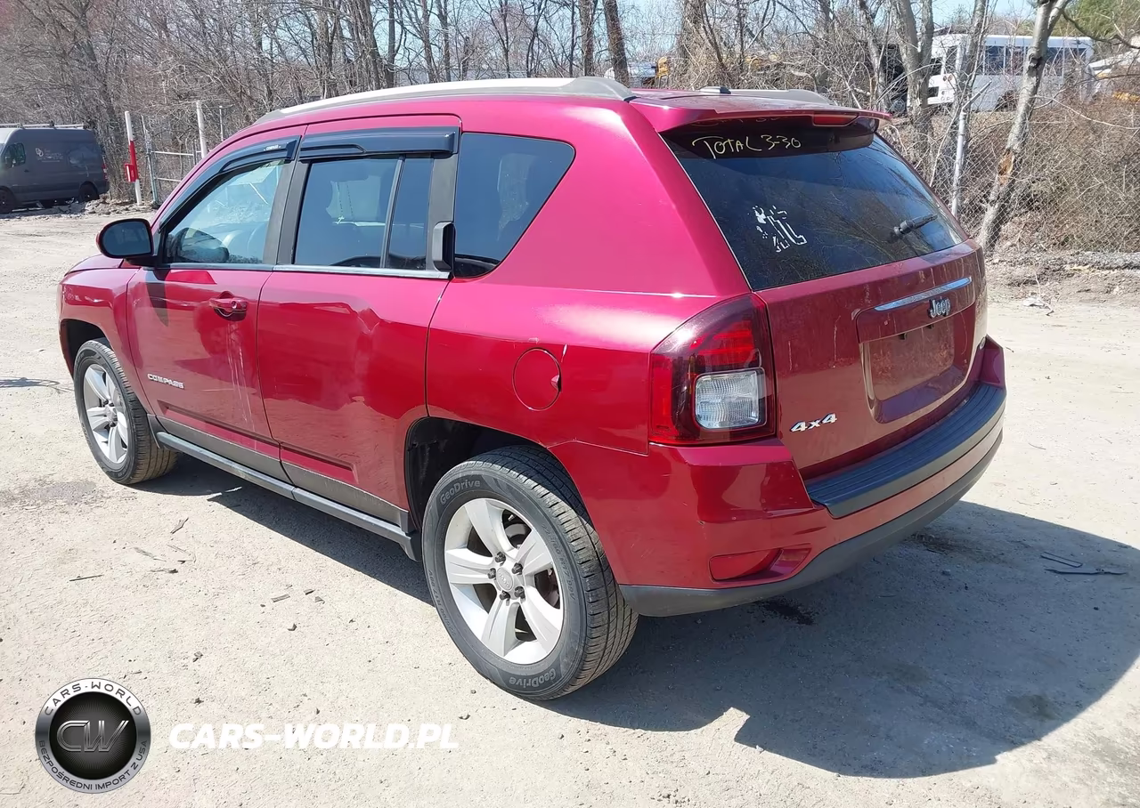 2016 Jeep Compass Latitude VIN:1C4NJDEB6GD781369 - 3