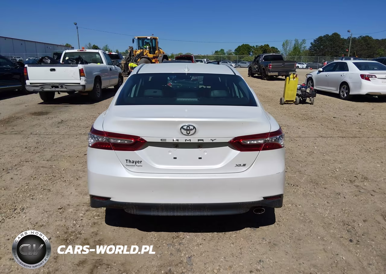 2020 Toyota Camry Xle VIN:4T1F11AK6LU338153 - 16