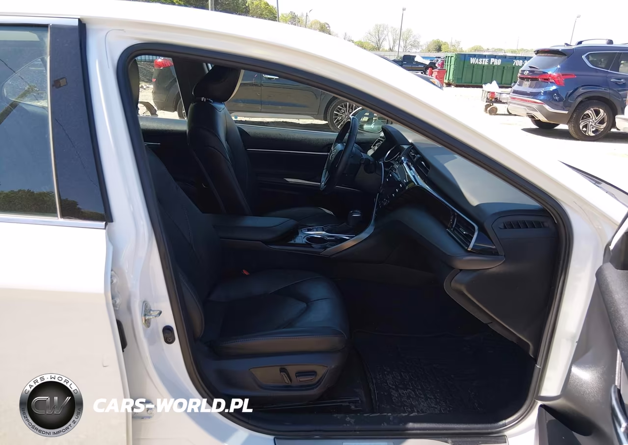 2020 Toyota Camry Xle VIN:4T1F11AK6LU338153 - 5