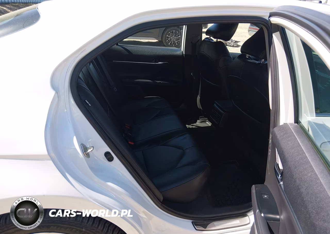 2020 Toyota Camry Xle VIN:4T1F11AK6LU338153 - 8