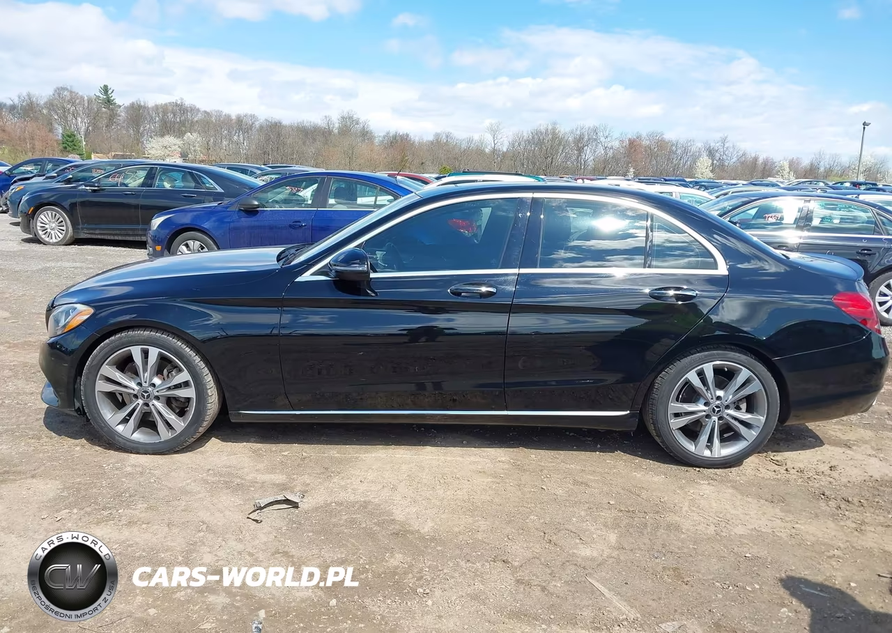 2018 Mercedes-Benz C 300 VIN:55SWF4JB1JU239185 - 14