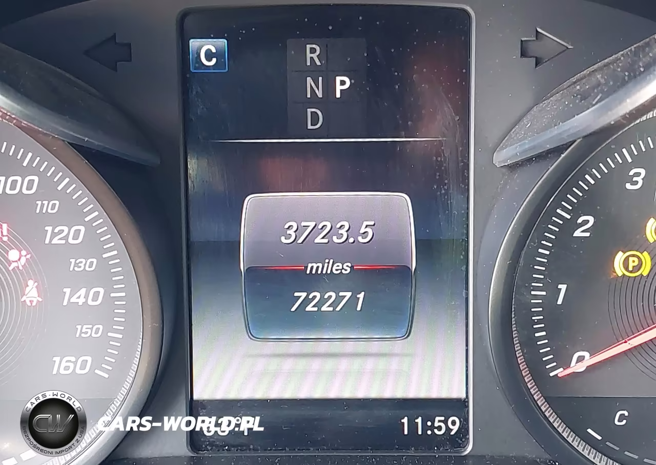 2018 Mercedes-Benz C 300 VIN:55SWF4JB1JU239185 - 15