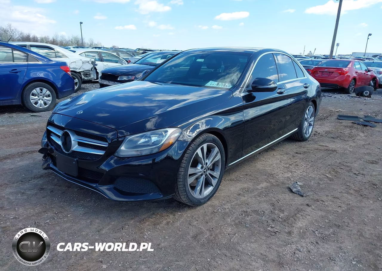 2018 Mercedes-Benz C 300 VIN:55SWF4JB1JU239185 - 2