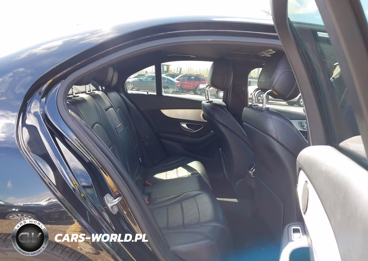 2018 Mercedes-Benz C 300 VIN:55SWF4JB1JU239185 - 8